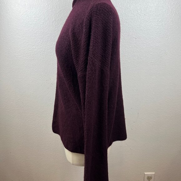 NWT French Connection Burgundy Mock Neck Bell Sleeve Ribbed Sweater Size L - Picture 6 of 7